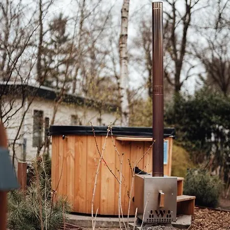 Tiny Dream House Chalet *